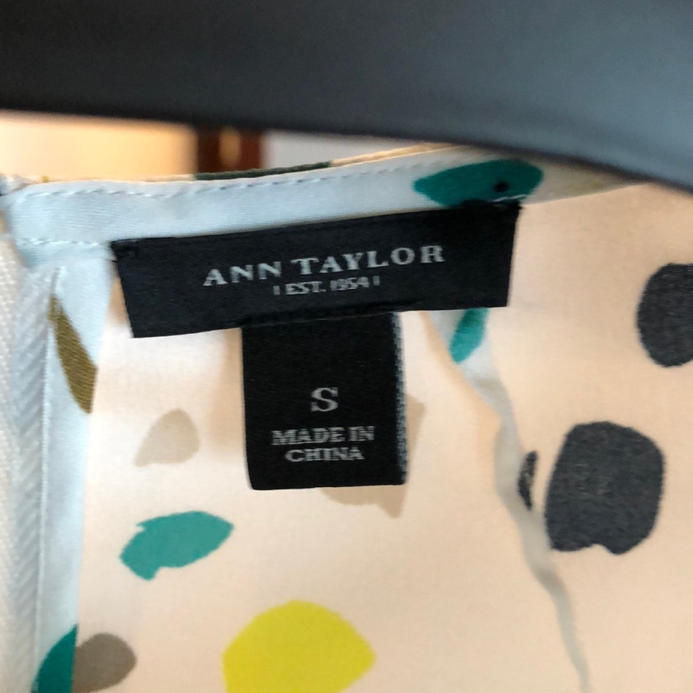 Blouse - Picture 2 of 3